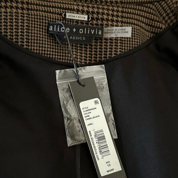 Alice + Olivia Colley Blazer SZ 12 - Picture 5 of 5